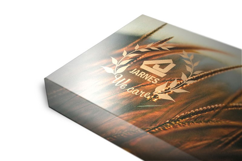 Example of box with water-based lacquer